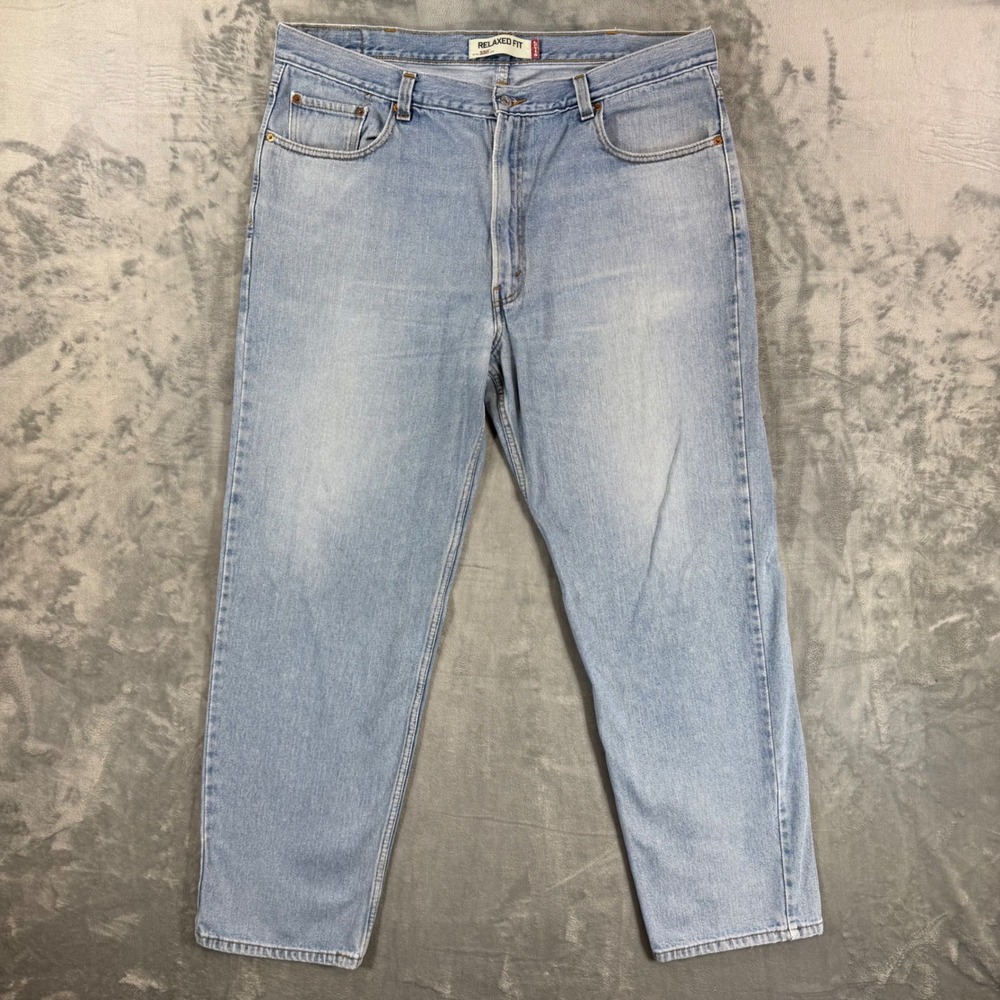 Vintage Levi's 550 Relaxed Fit Jeans Mens 42x34 Light Wash Blue Denim Pants‎